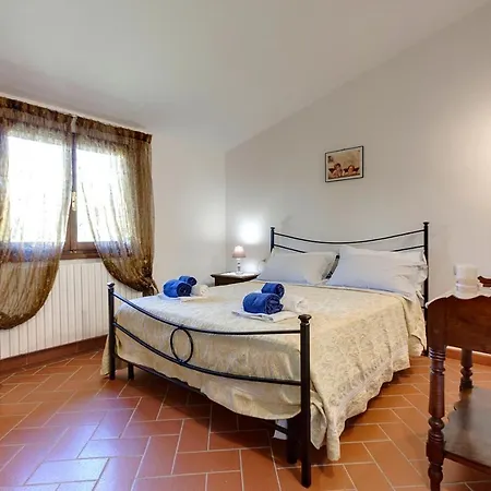 Casa De' Fossi Holiday home *